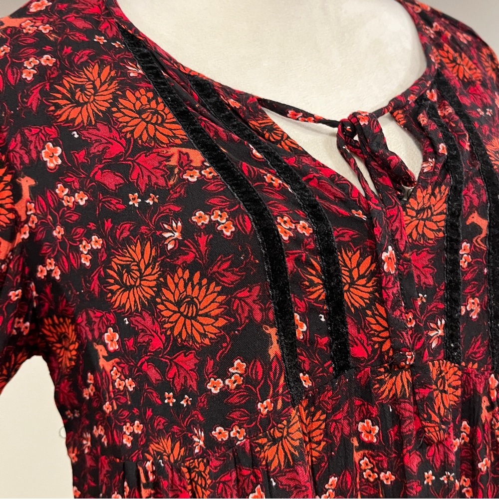 Old Navy Floral and deer print long sleeve Dress size petite small - Picture 3 of 14